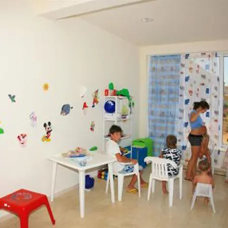 Cretan Filoxenia Hotel Analipsi (Crete)